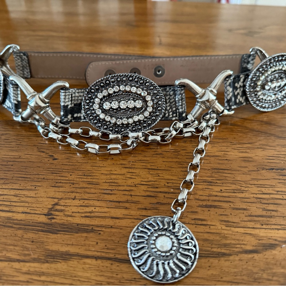Silver snake skin belt with chains and Rhinestones S/M 32”.